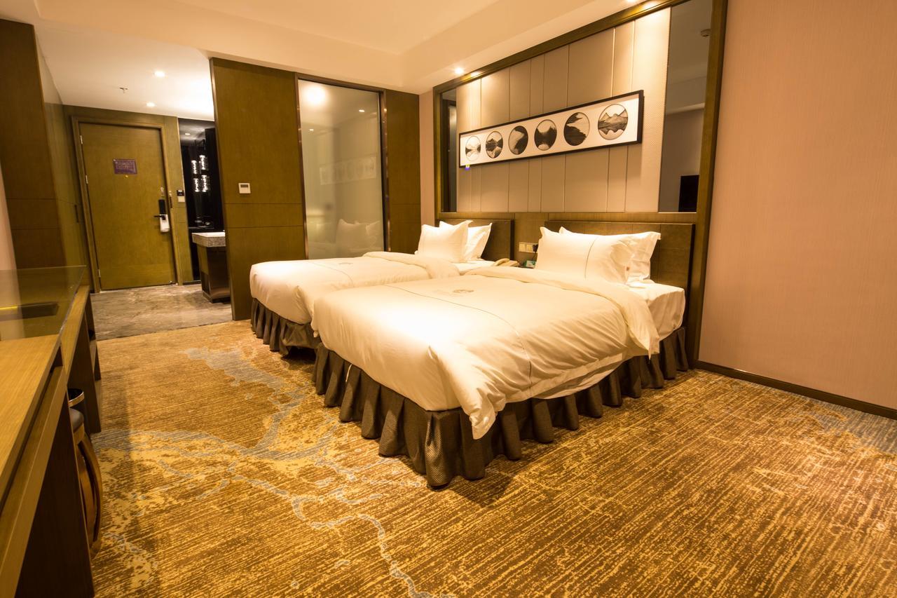 Lnsail Hotel Shenzhen Luohu Port Railway Station المظهر الخارجي الصورة