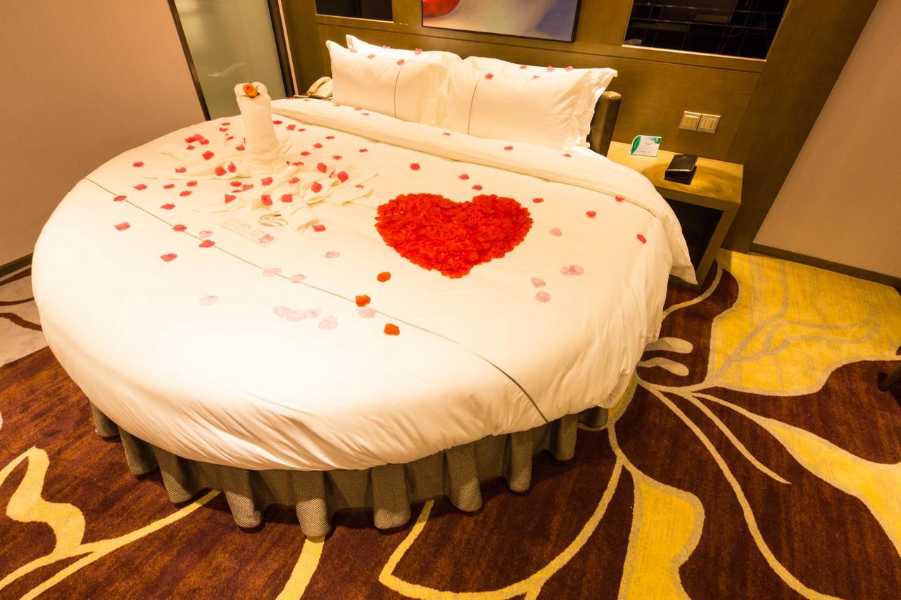 Lnsail Hotel Shenzhen Luohu Port Railway Station المظهر الخارجي الصورة