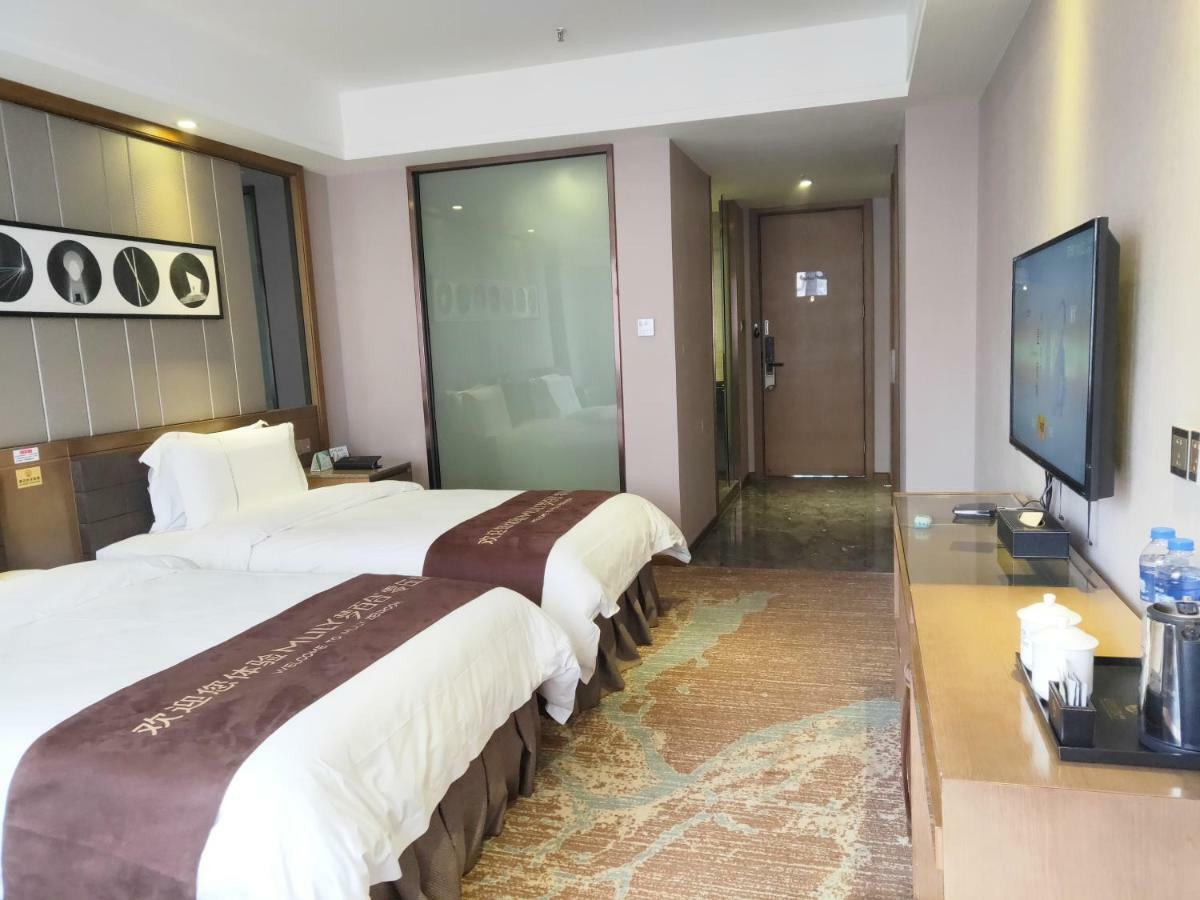 Lnsail Hotel Shenzhen Luohu Port Railway Station المظهر الخارجي الصورة